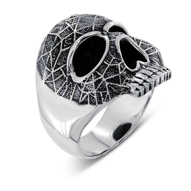 Sterling silver skull ring